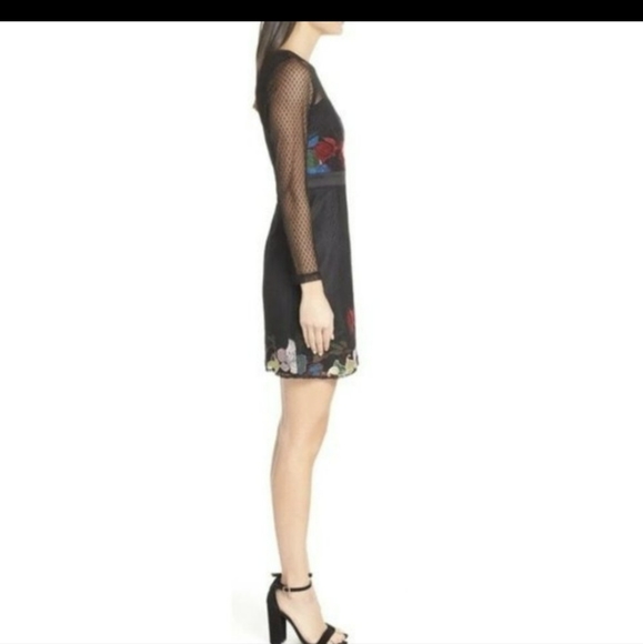 Fancy party dress - Picture 2 of 8